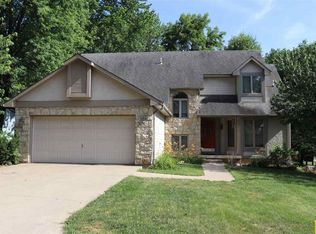 1620 E Timber Ridge Dr, Sedalia, MO 65301