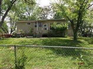 2905 S 35th Ter, Kansas City, KS 66106