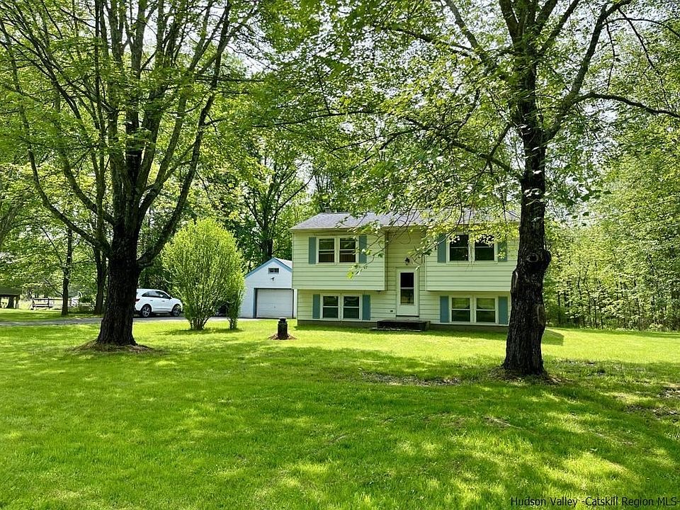 1st image of 2433 Bruynswick Rd