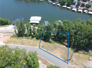 24 Redbud Rd, Lake Ozark, MO 65049