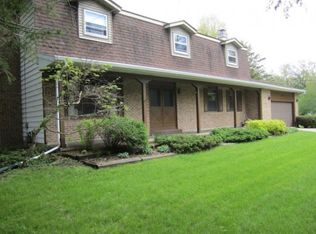 1310 Timberlane Dr, Sterling, IL 61081