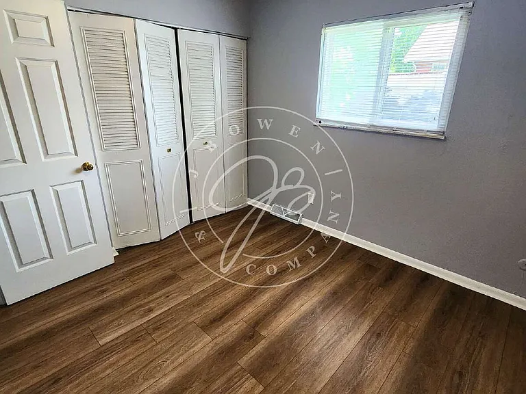1719 W Bancroft St #D — Photo 13