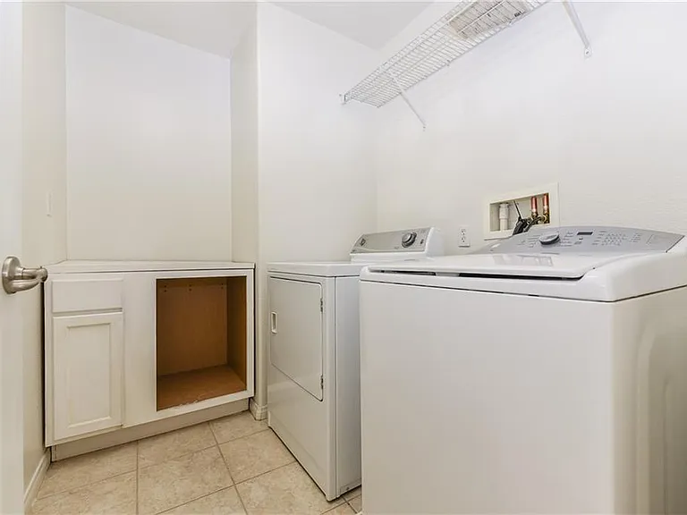 4557 Brandi Ln — Photo 31