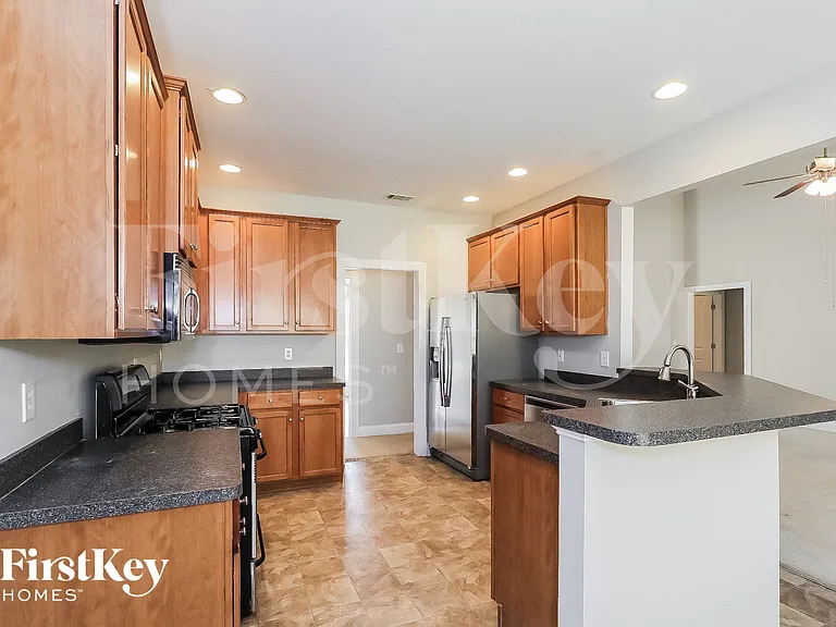 52 Sweetwater Bridge Cir — Photo 5