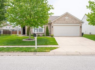 5833 Copeland Mills Dr, Indianapolis, IN
