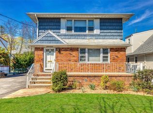 77 Kilburn Rd S, West Hempstead, NY 11552