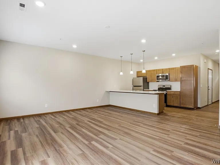 1130 Orchard Park Rd — Photo 11