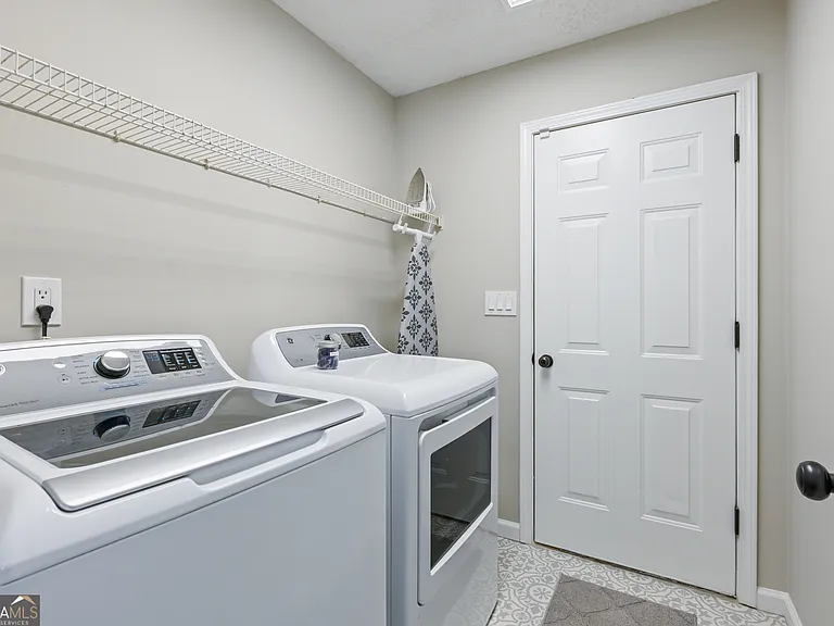 13 Windfield Dr — Photo 22