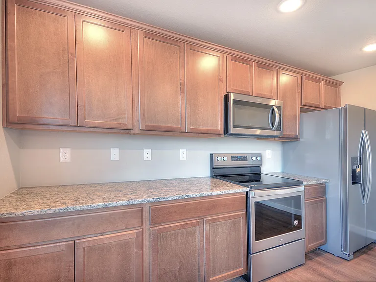 10478 Luneth Dr — Photo 13
