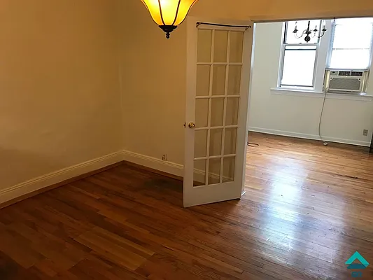 Rented by EXR | media 29