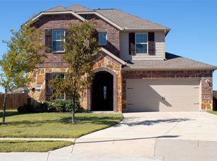 802 Range Dr, Princeton, TX 75407