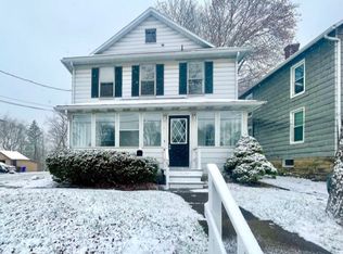 34 N Main St, Greenville, PA