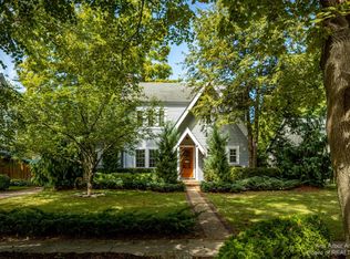 707 Oxford Rd, Ypsilanti, MI 48197