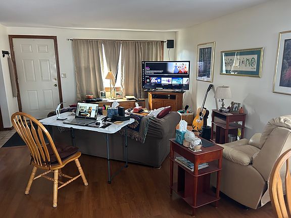 Shared Family Room, Laptop area...