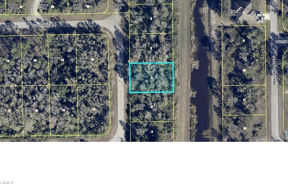 2nd image of 679 Foxchase DR
