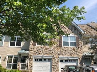 82 Dorchester Dr, Basking Ridge, NJ 07920