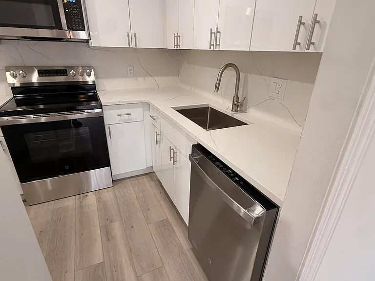 10401 SW 108th Ave #240 — Photo 11