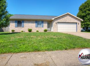 4933 Yellowstone Dr, Newburgh, IN 47630