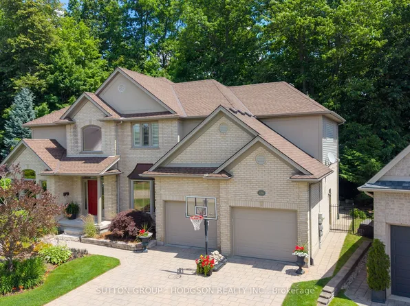 656 Robertson Pl, London, ON N6K 4X7