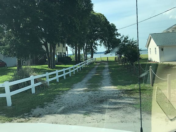 3rd image of 5201 Bogue Sound Dr