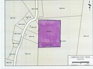 44 Pineview Dr, Farmville, VA 23901