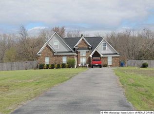267 Dudley Pl, Byhalia, MS 38611
