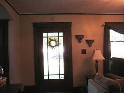 Lead Windows