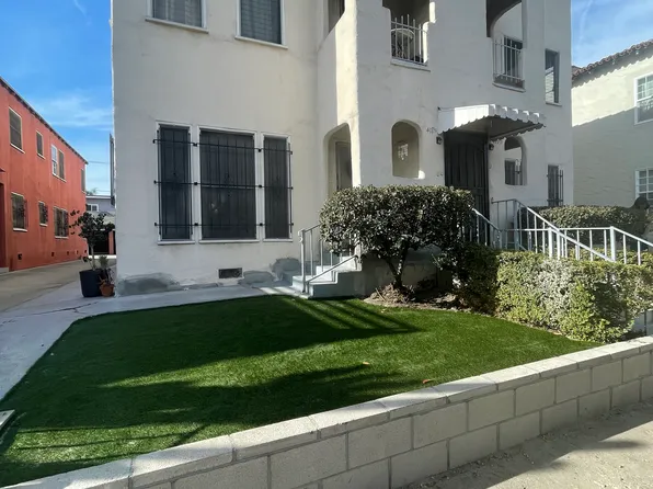417 N Gardner St, Los Angeles, CA 90036