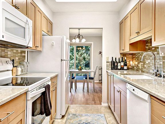 Beautiful setting for cooking