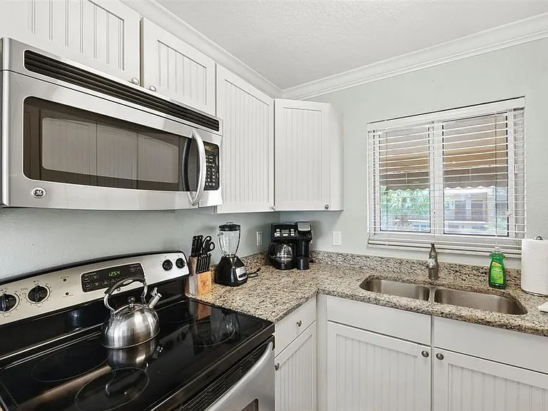 10265 Gulf Blvd #A-301 — Photo 30
