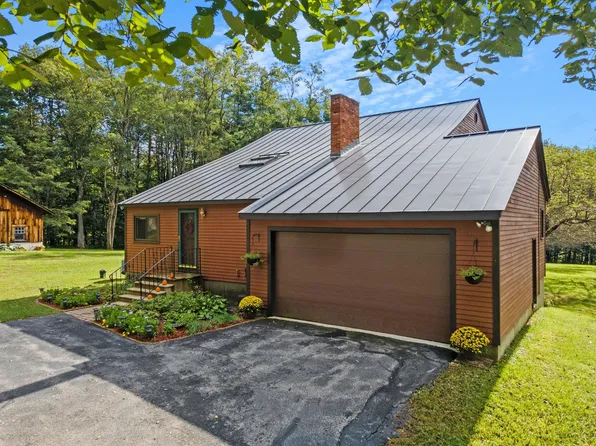 406 High Street, Boscawen, NH 03303
