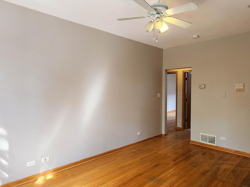 1st image of 3331 N Paulina St #3