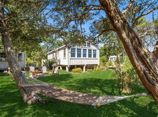 63 Oaks Ave, Riverhead, NY 11901