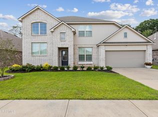 219 S Lakepointe Dr, Lafayette, LA 70506