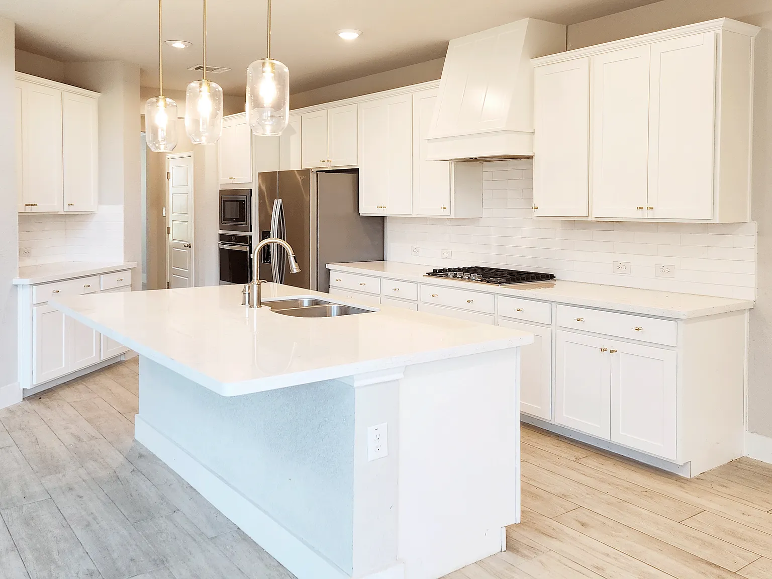 4 bed, 3.5 bath, 2986 sqft, $3,300 — Photo 4