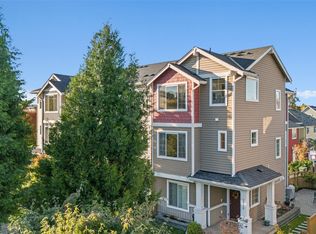 3012 SW Bataan St, Seattle, WA 98126