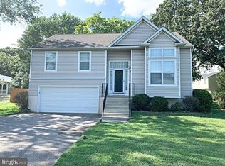 7790 Tick Neck Rd, Pasadena, MD 21122