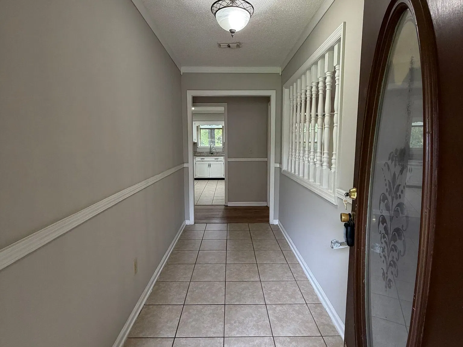 3 bed, 2.0 bath, 1698 sqft, $1,750 — Photo 3
