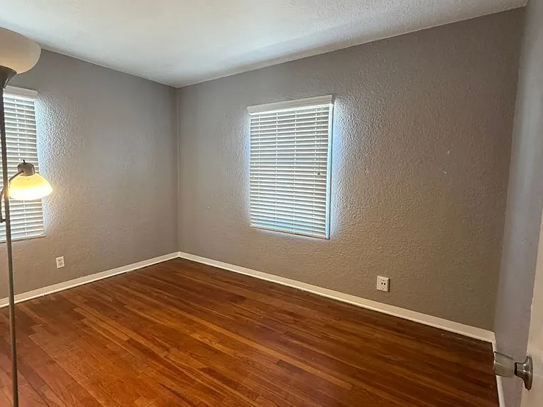 630 N Manor St — Photo 13