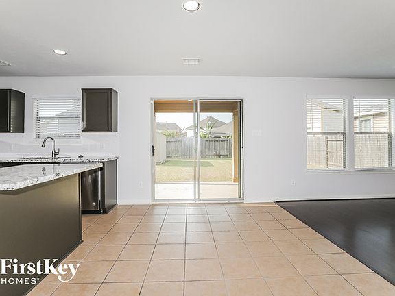 5th image of 10539 Kentington Oak Dr