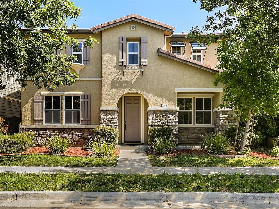 1st image of 2541 Allen Cir