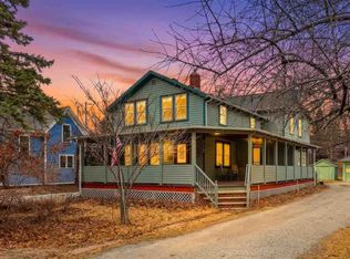 712 Ronalds St, Iowa City, IA 52245