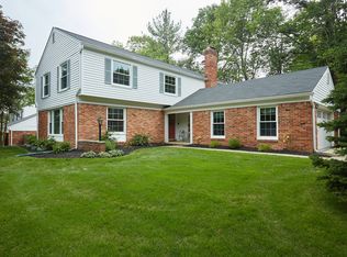 8400 Fox Run, Potomac, MD 20854