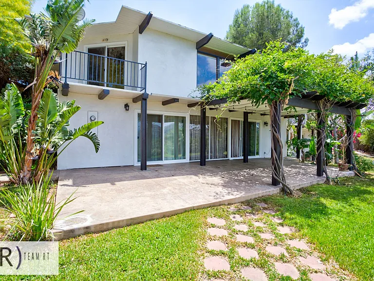 5304 Grassy Trail Dr — Photo 45