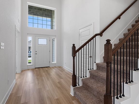 4th image of 5006 Toscana Loop