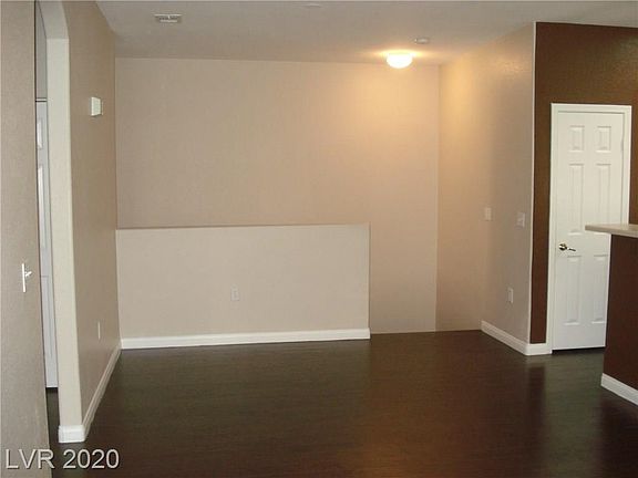 5th image of 9303 Gilcrease Ave Unit 1076