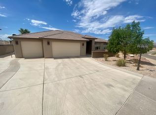 762 E Saint James Ln, Saint George, UT 84790
