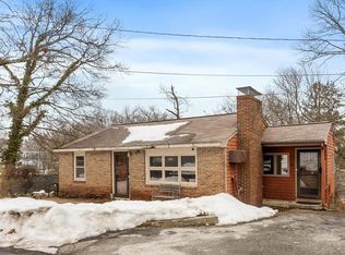 6 Colby Ter, Melrose, MA 02176