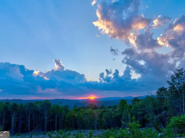 5 Grateful View Dr, Dahlonega, GA 30533