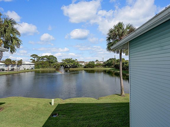 2nd image of 185 SE Village Drive #185
